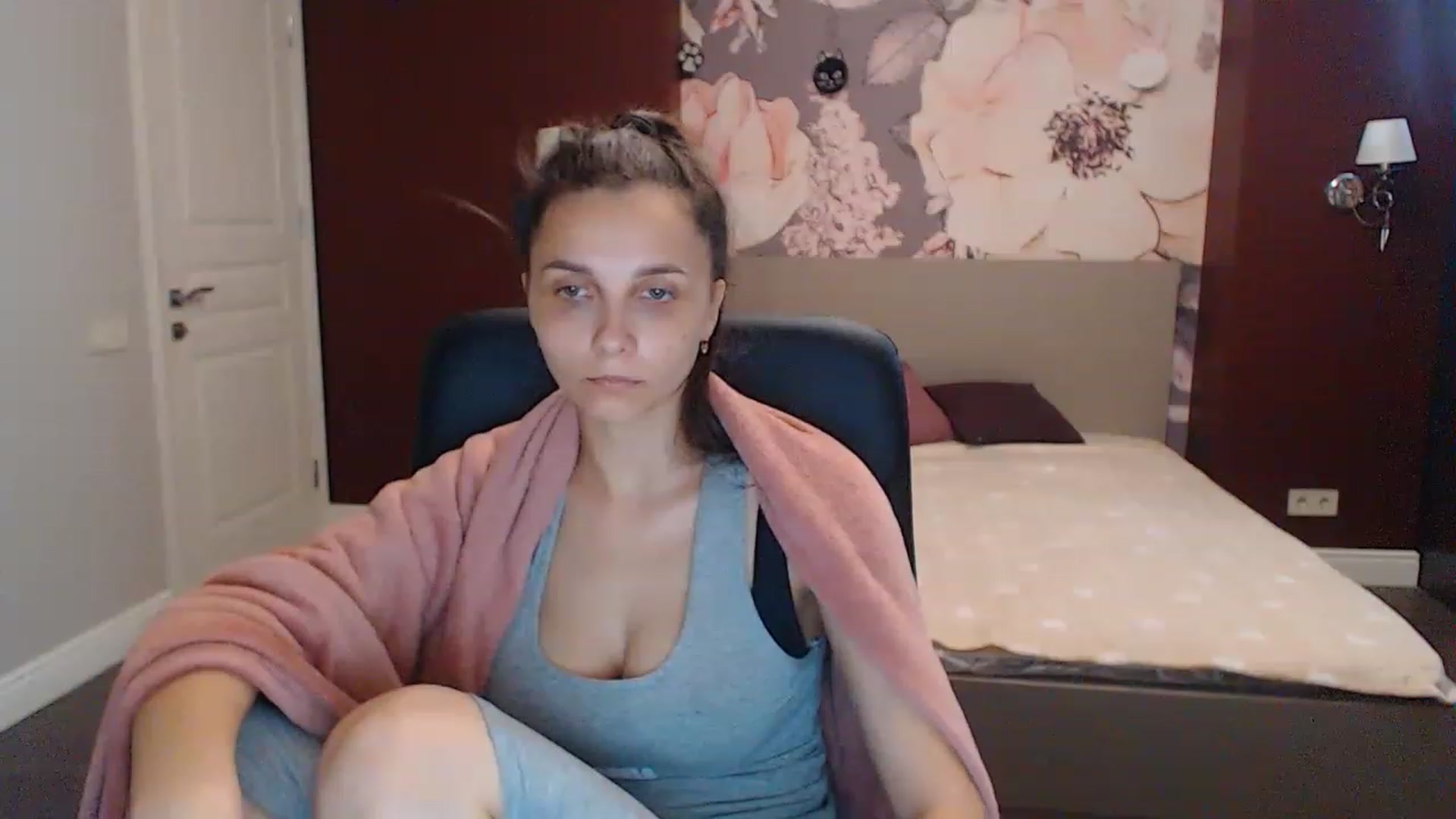 Karina_Mils video thumbnail
