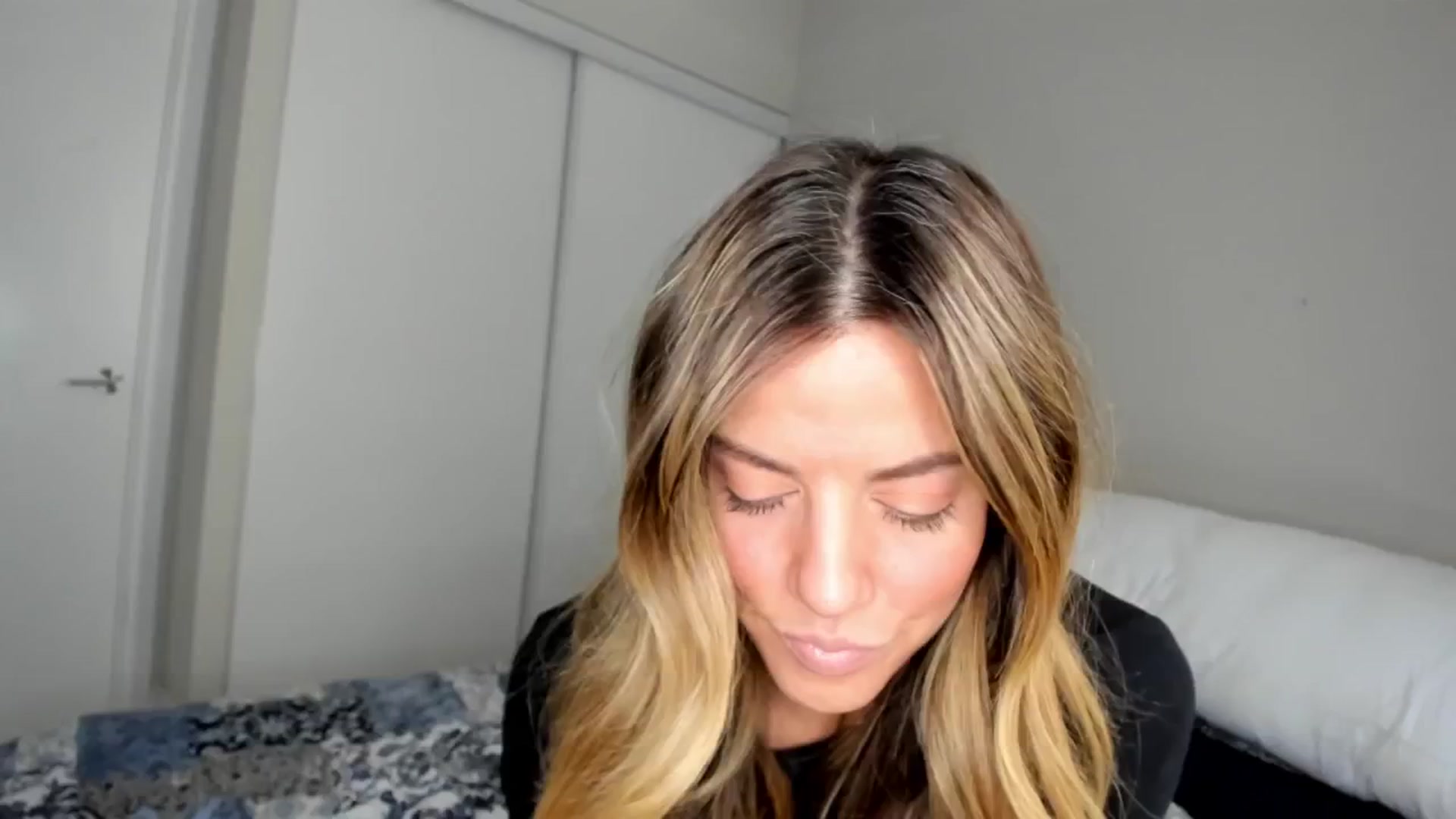 Auvrielle video thumbnail