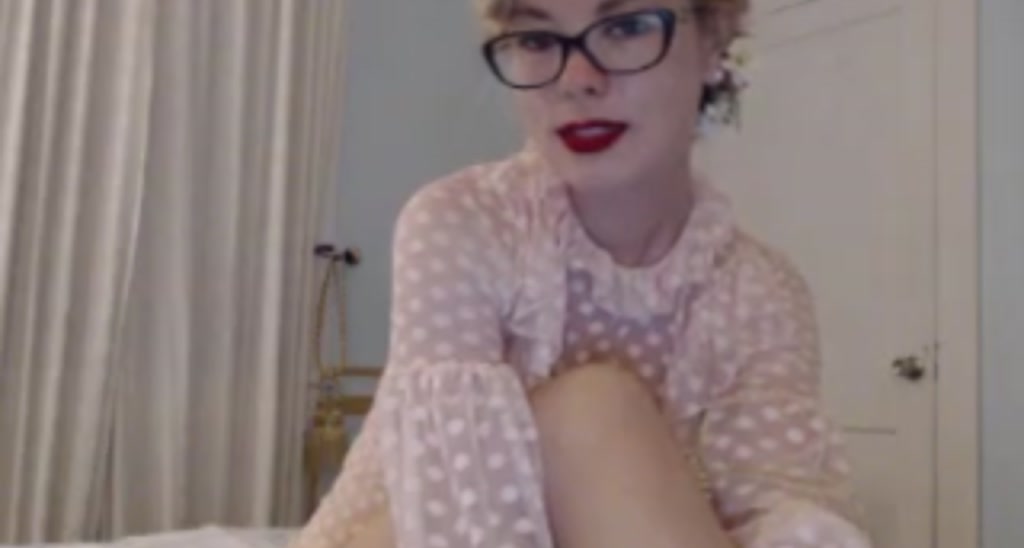 MissDelicia video thumbnail