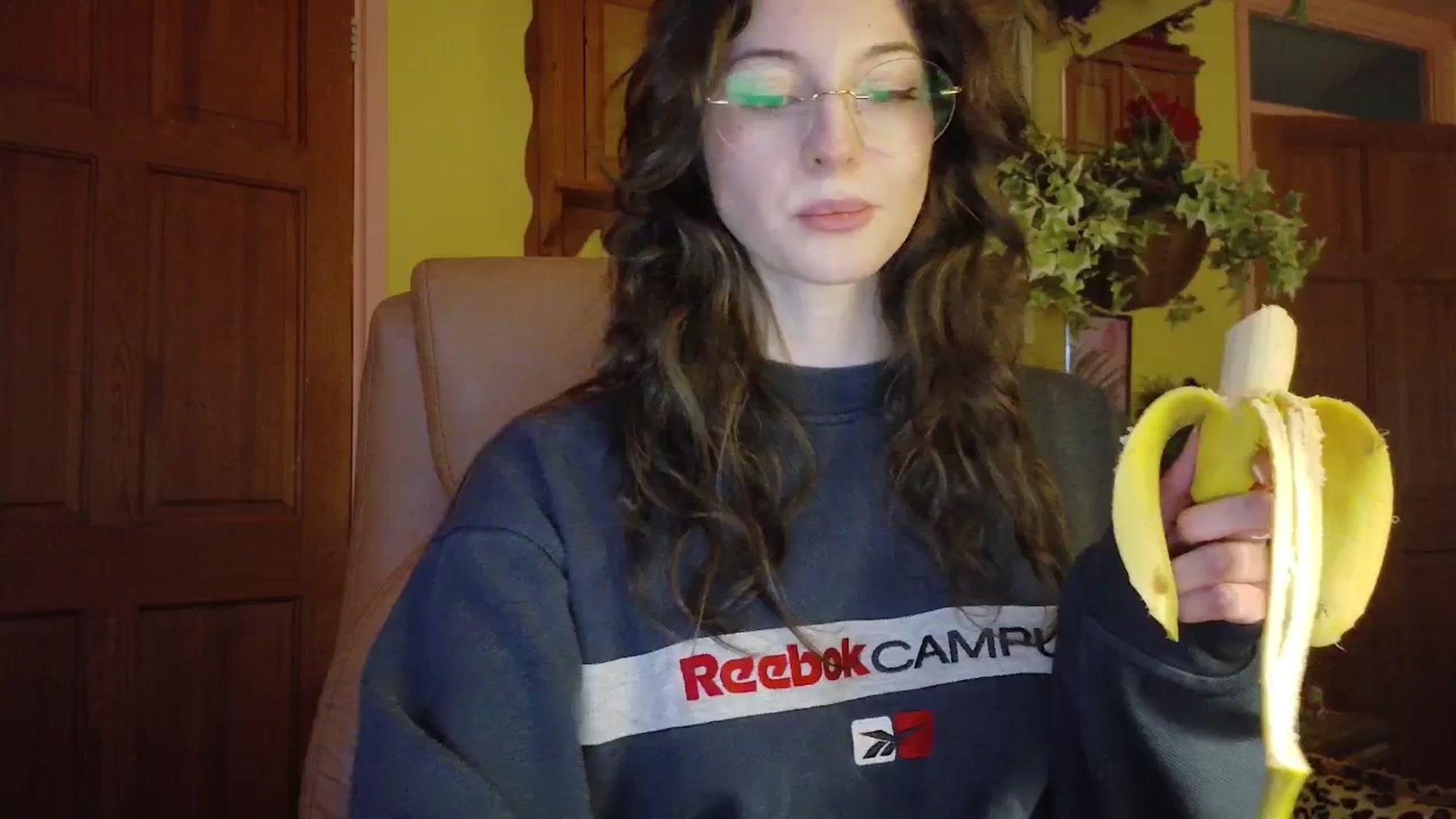 porcelaincity video thumbnail