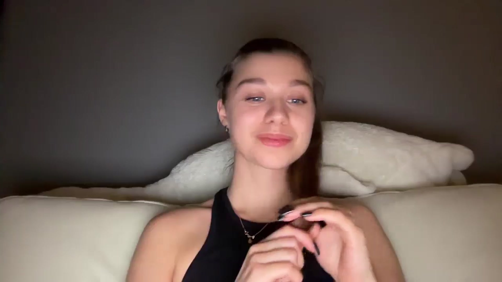 JewelReigns video thumbnail