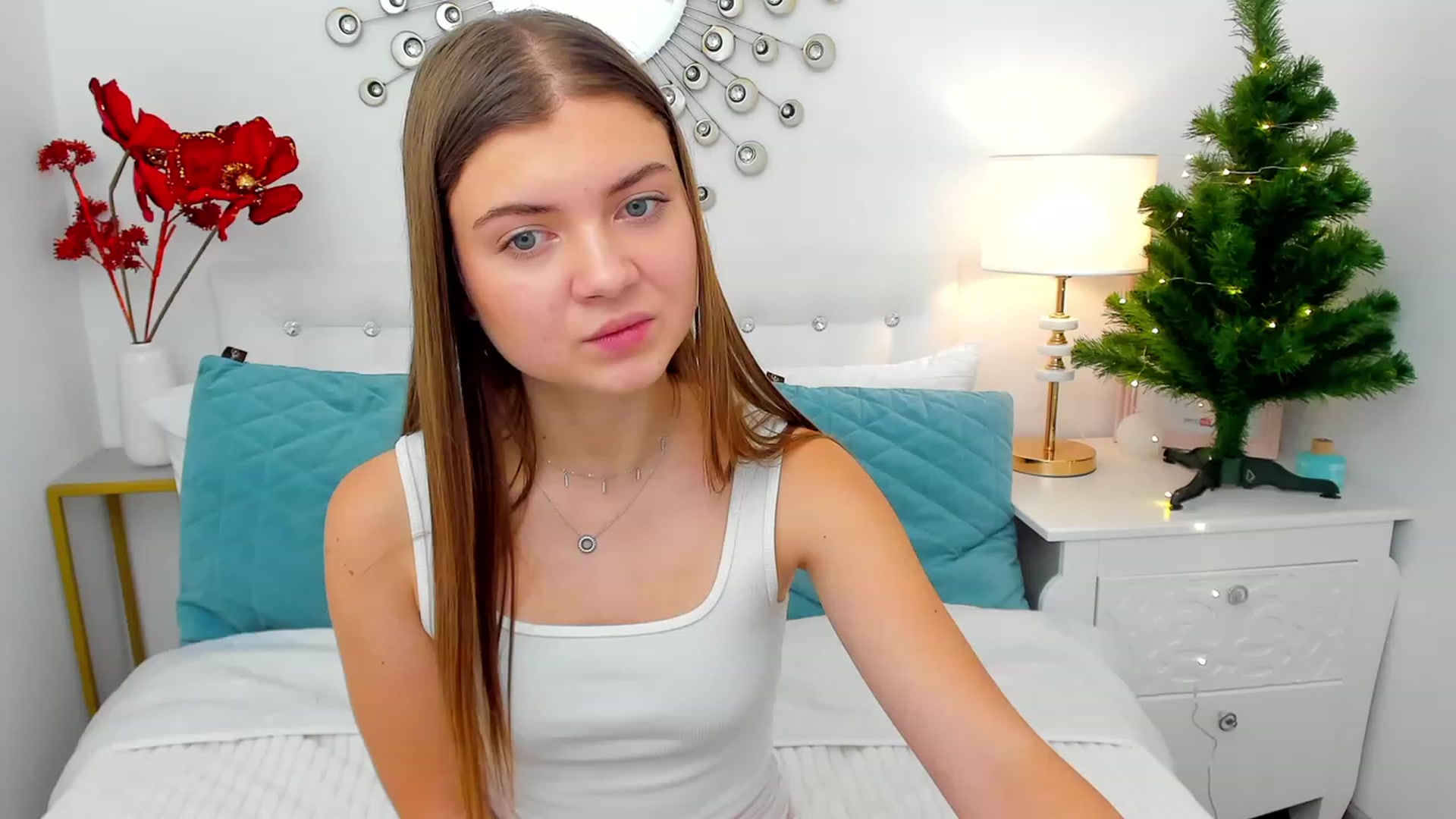 LanaRey video thumbnail