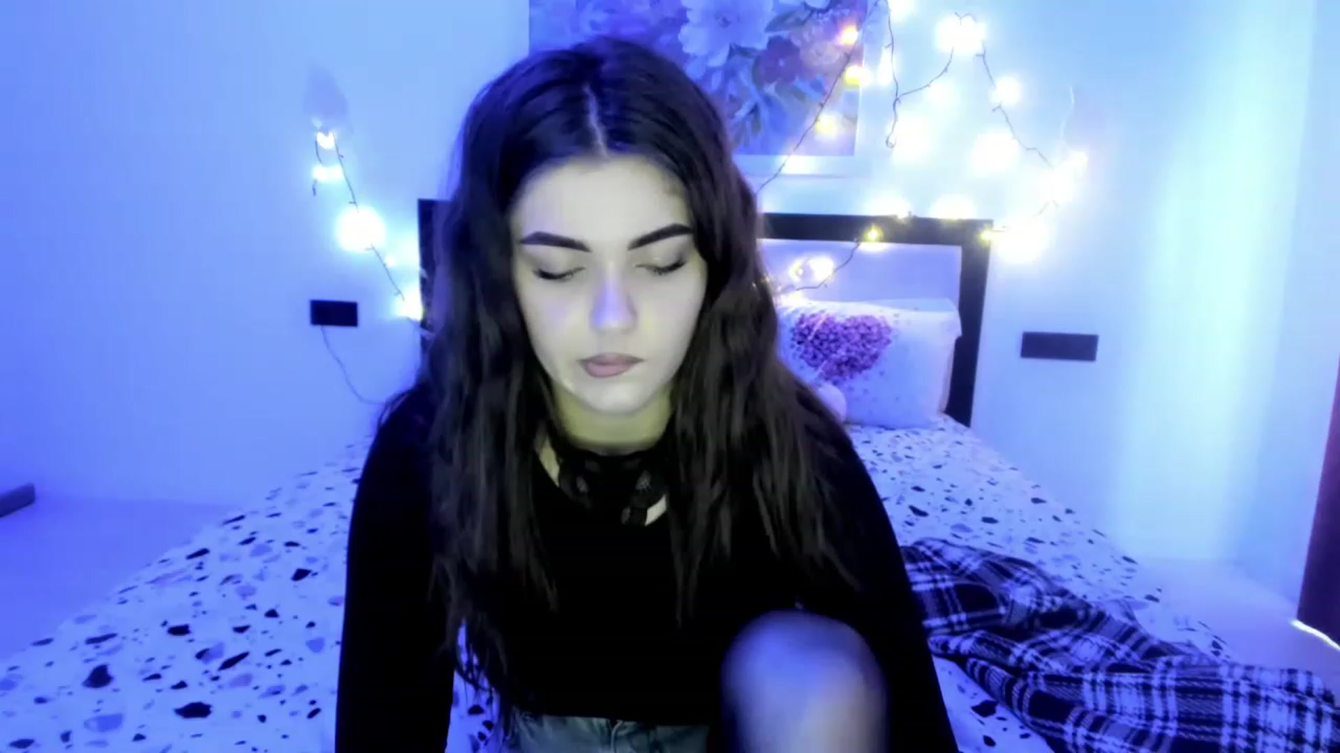 VickiVong video thumbnail