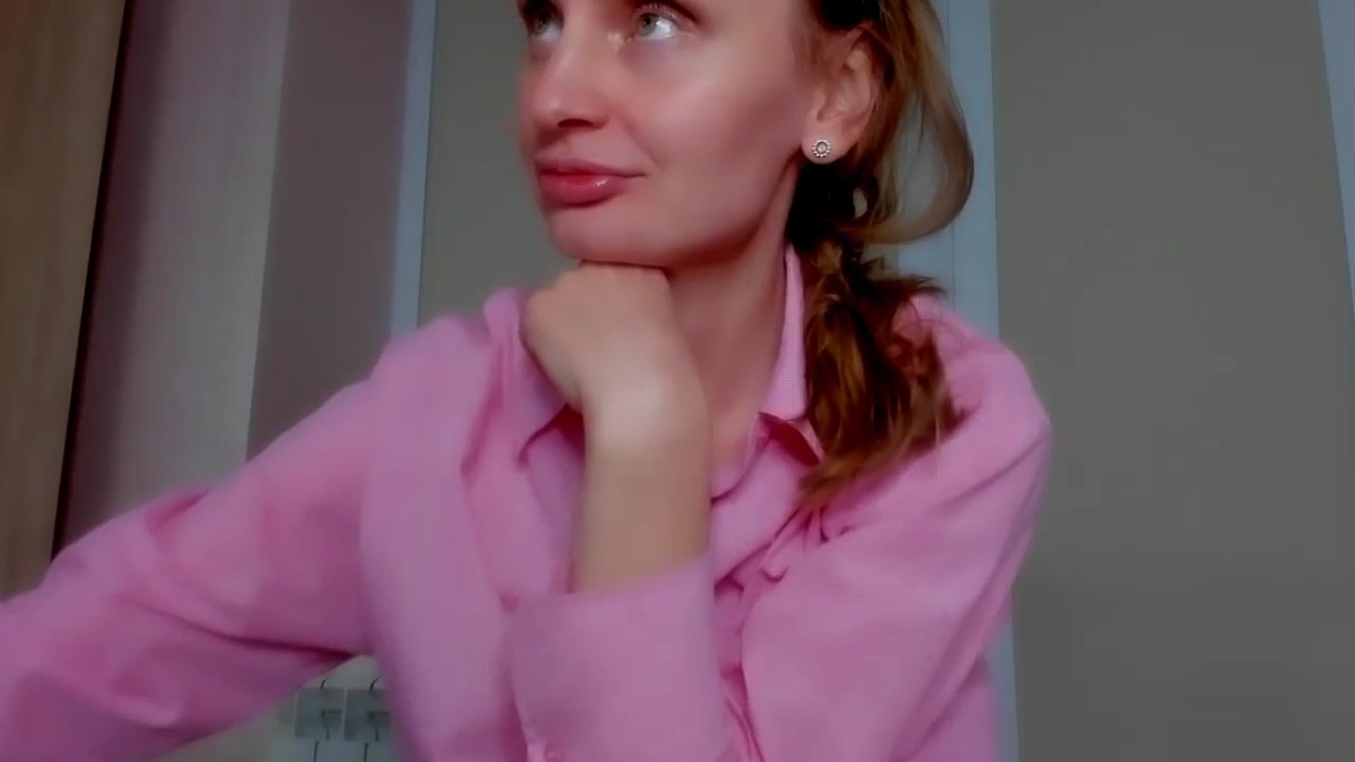 Elenapre video thumbnail