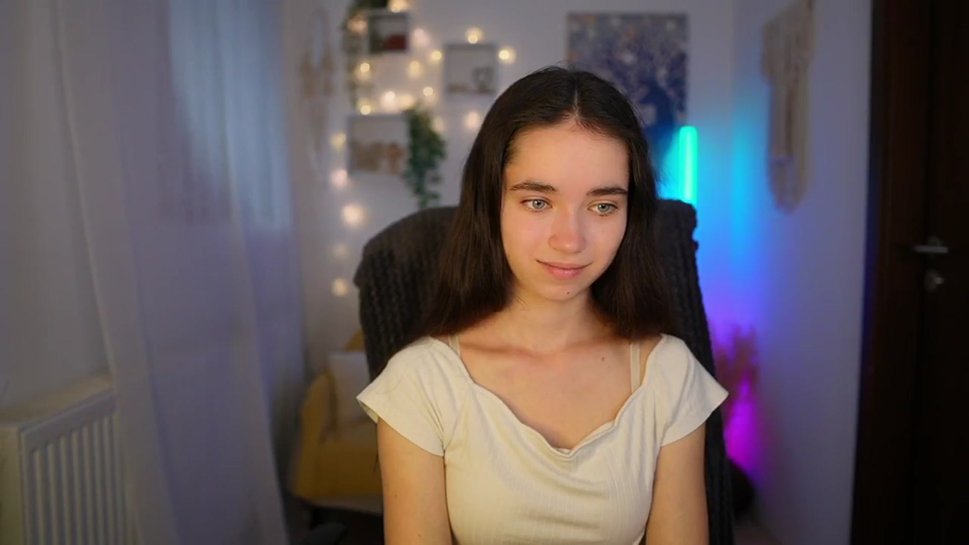 Gia_Paige18 video thumbnail