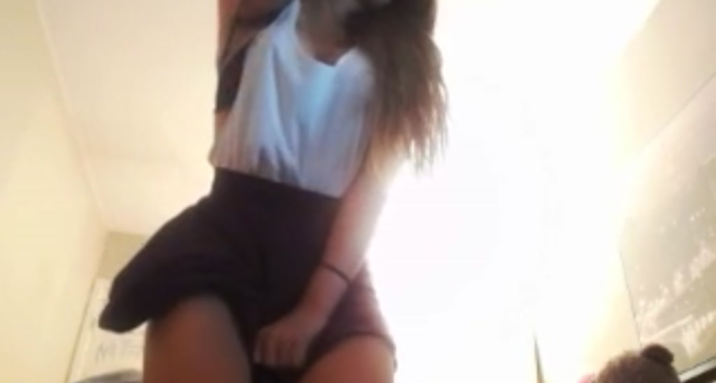 Sunnhiee video thumbnail