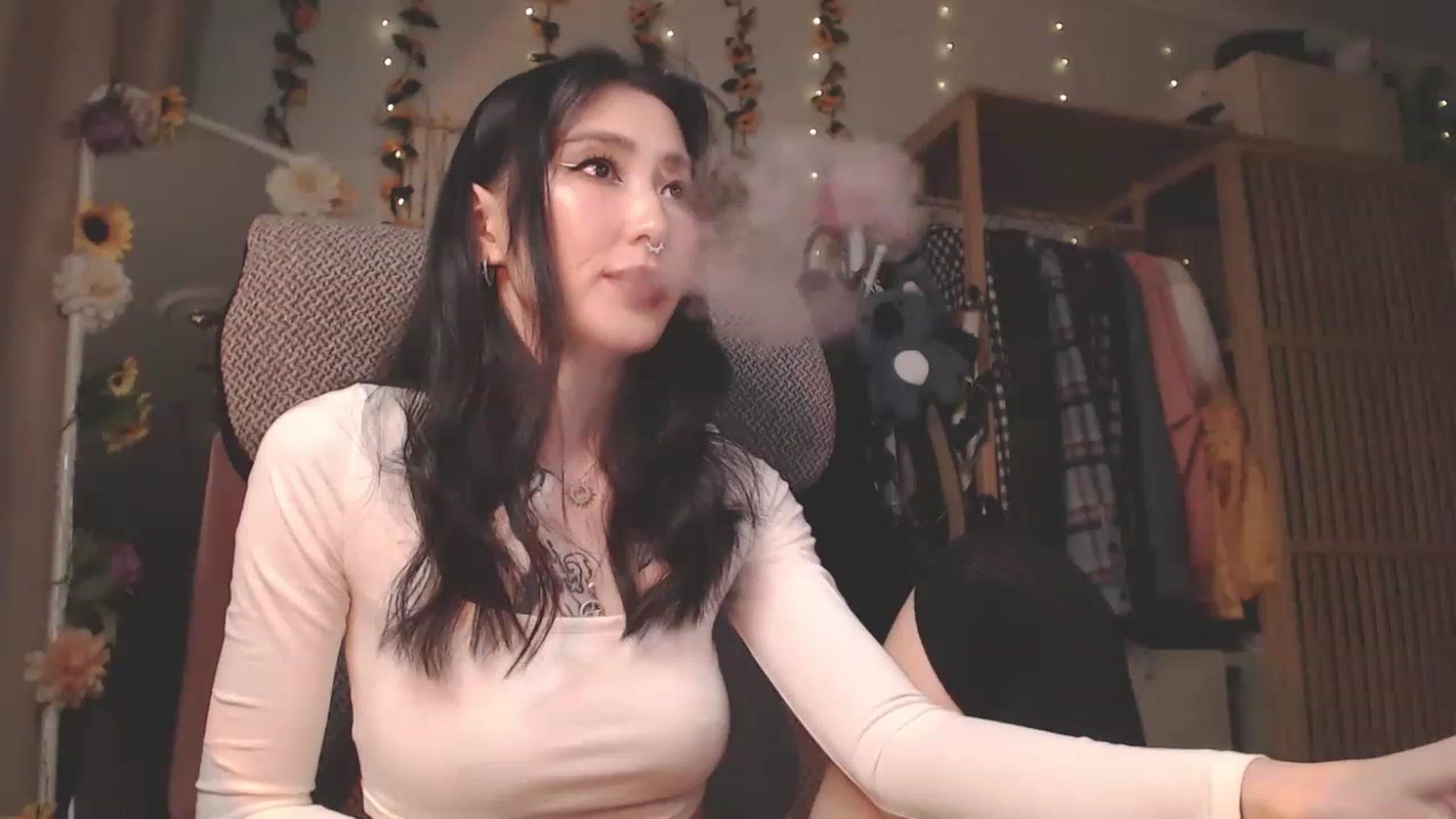 KellyAsian video thumbnail