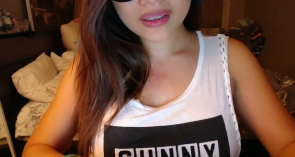 Sunhiee video thumbnail