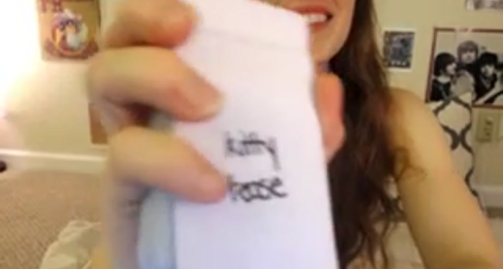 BabyCarrot_ video thumbnail