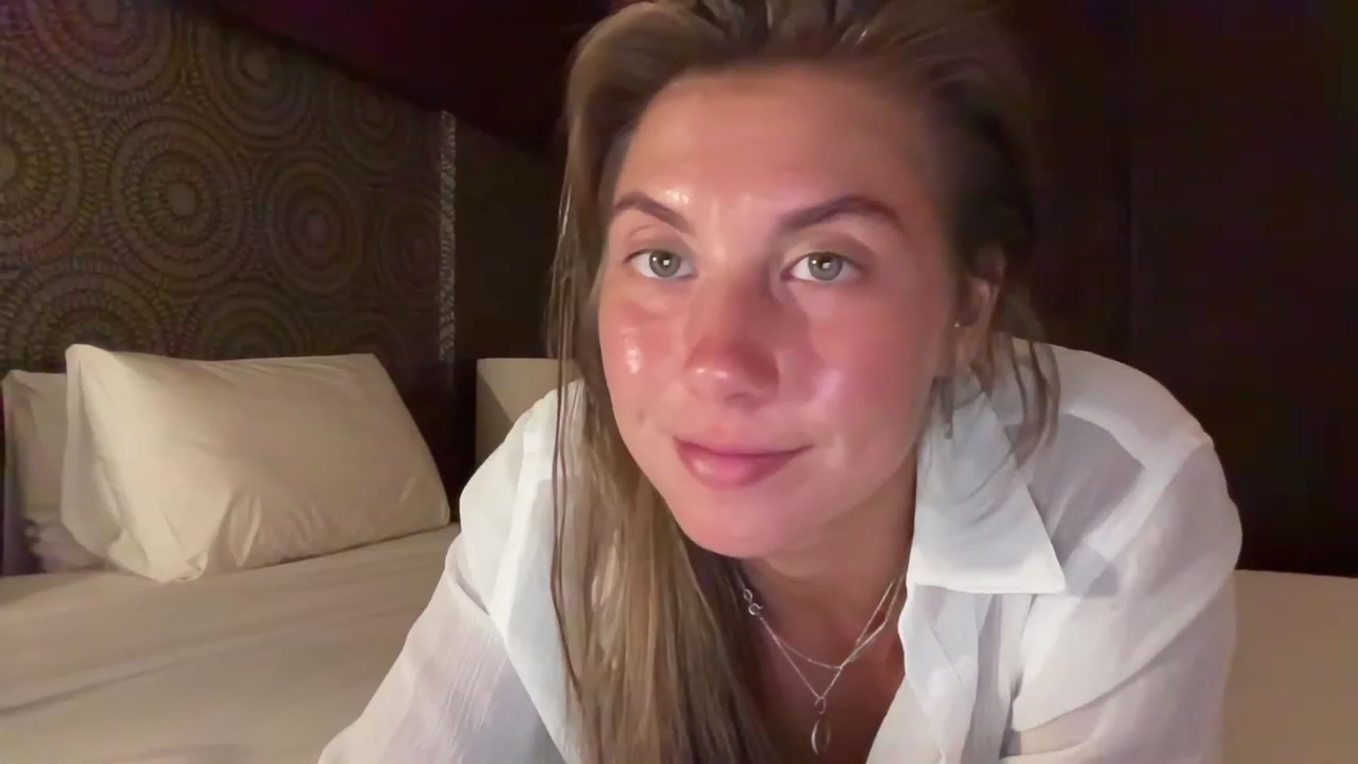 BaliSurfGirl video thumbnail
