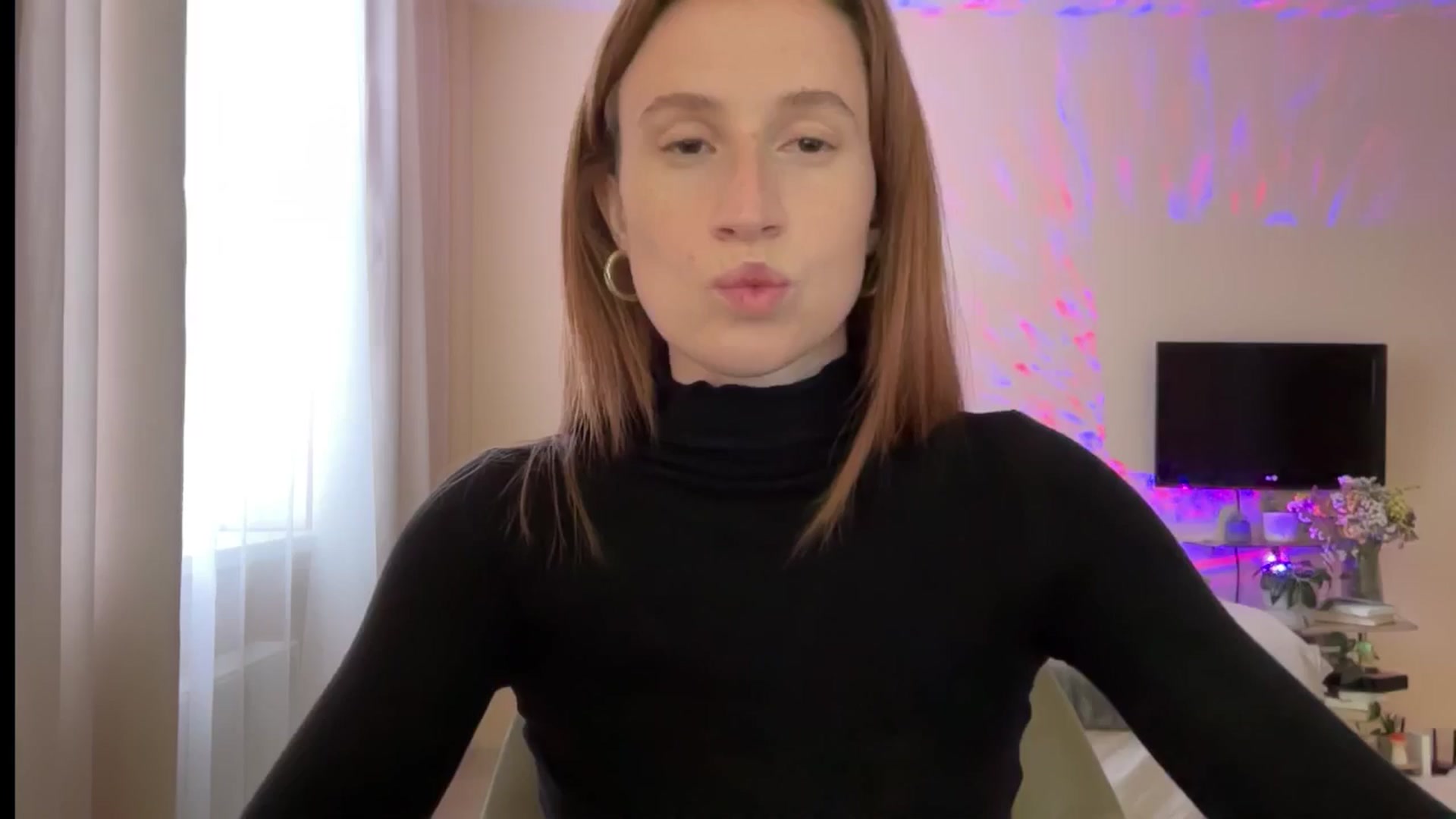 LovelyBvnny video thumbnail