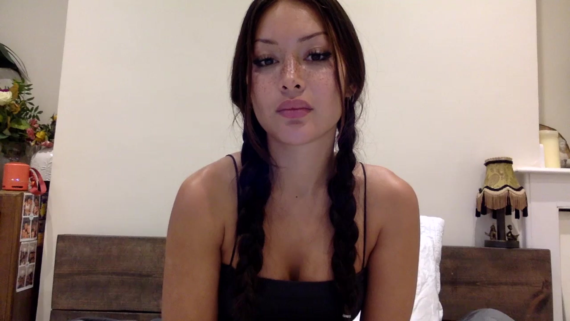 Miss_emiko video thumbnail