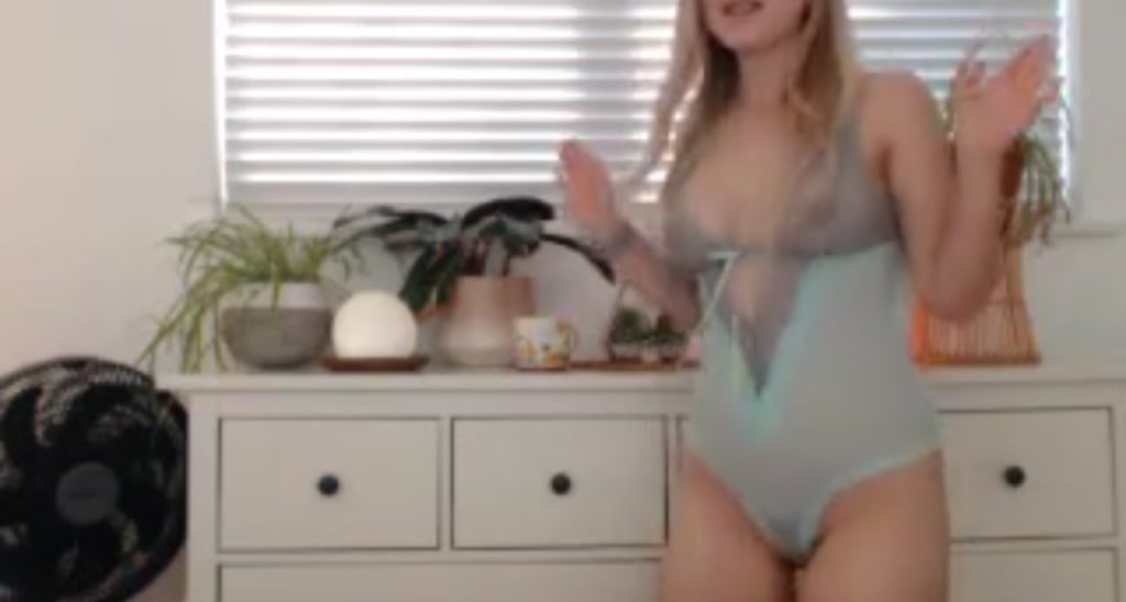 KatieBelle video thumbnail