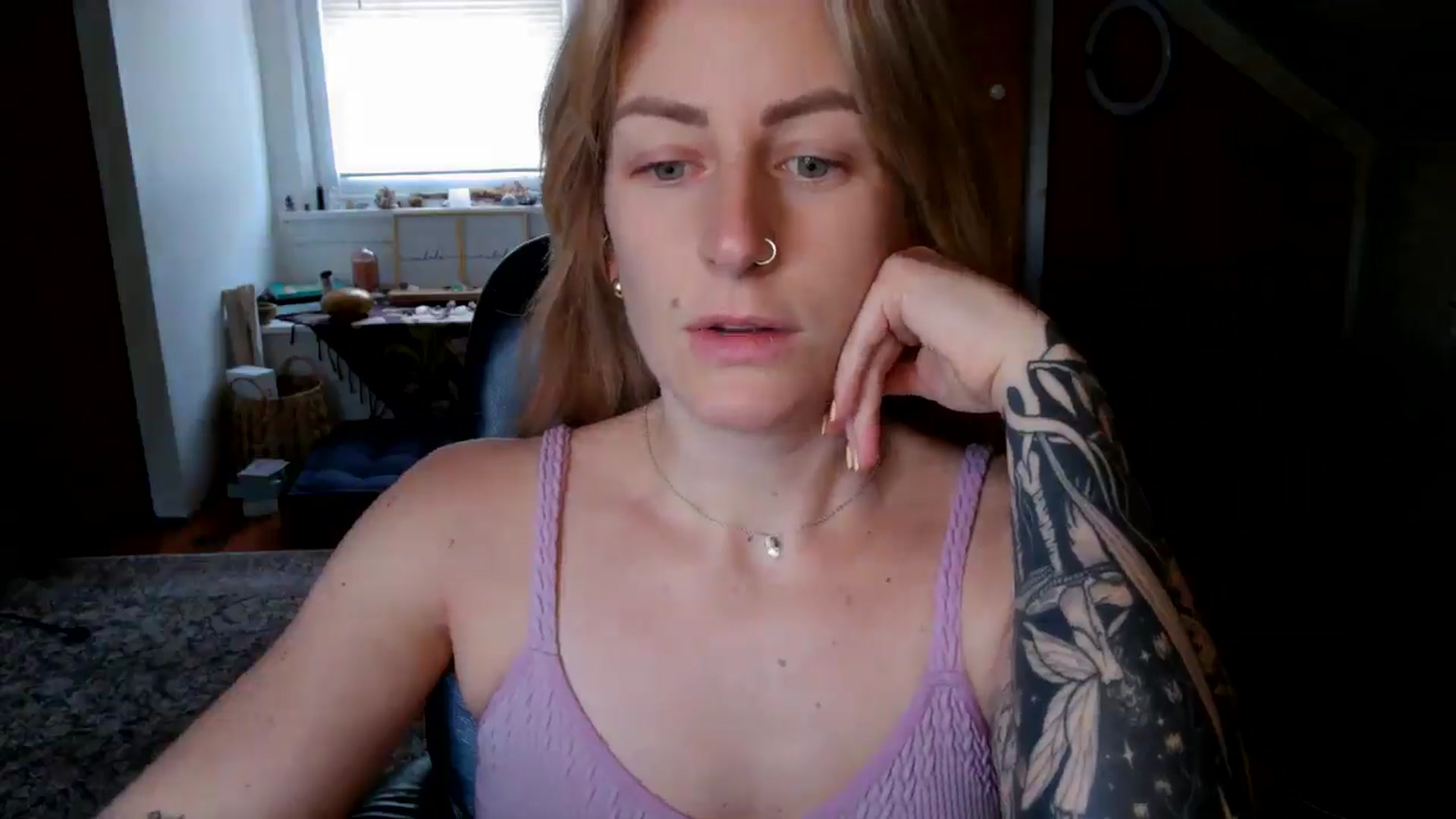 Lena_bee video thumbnail