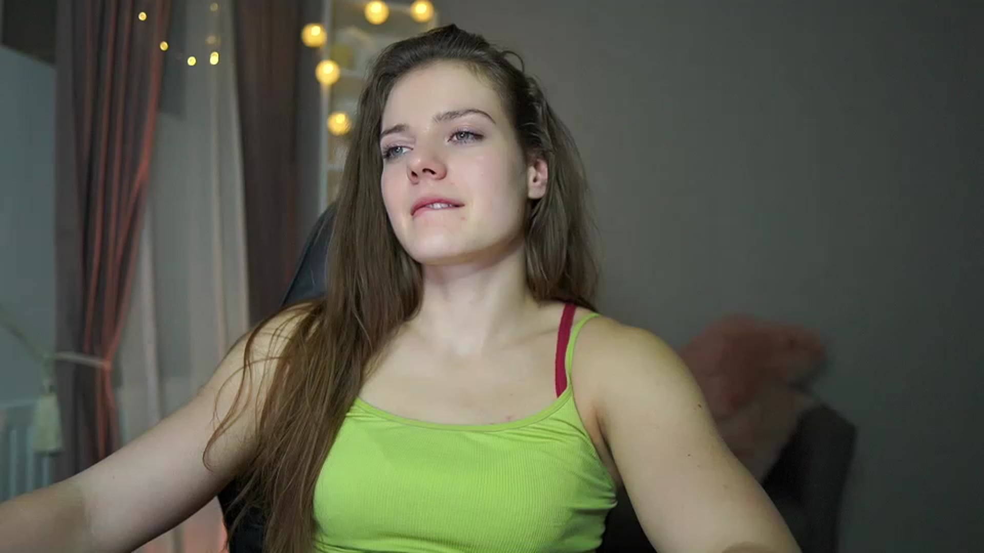 Elly_Malkova_ video thumbnail