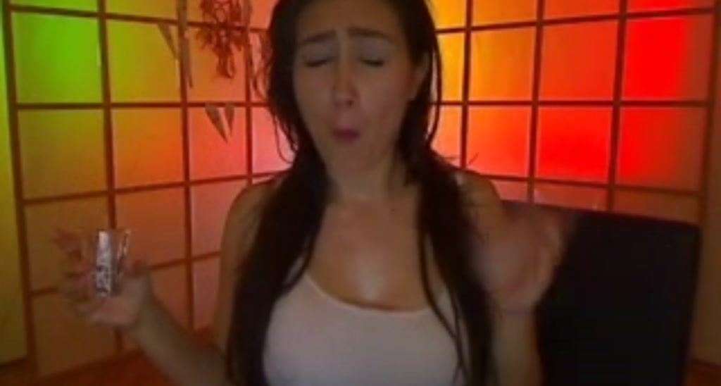 PoppyNaked video thumbnail