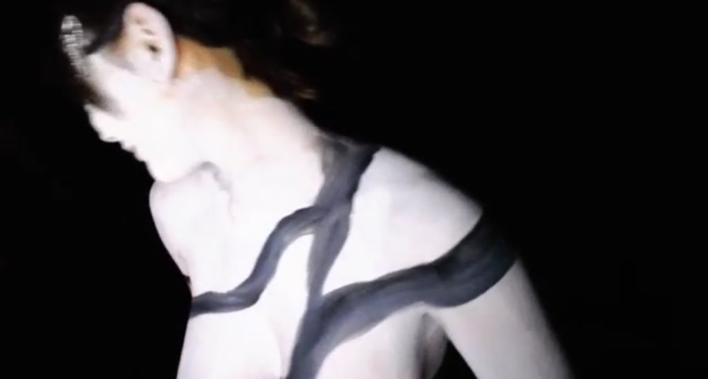 AliSummers video thumbnail