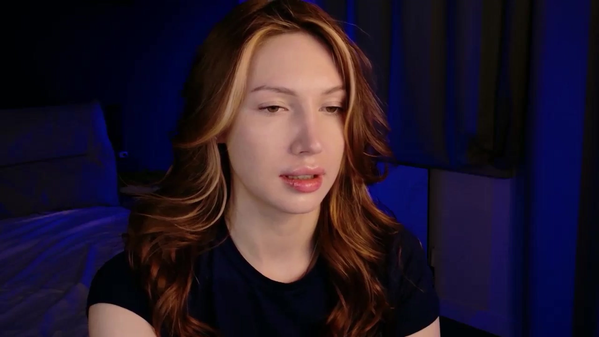 LovelyGin video thumbnail