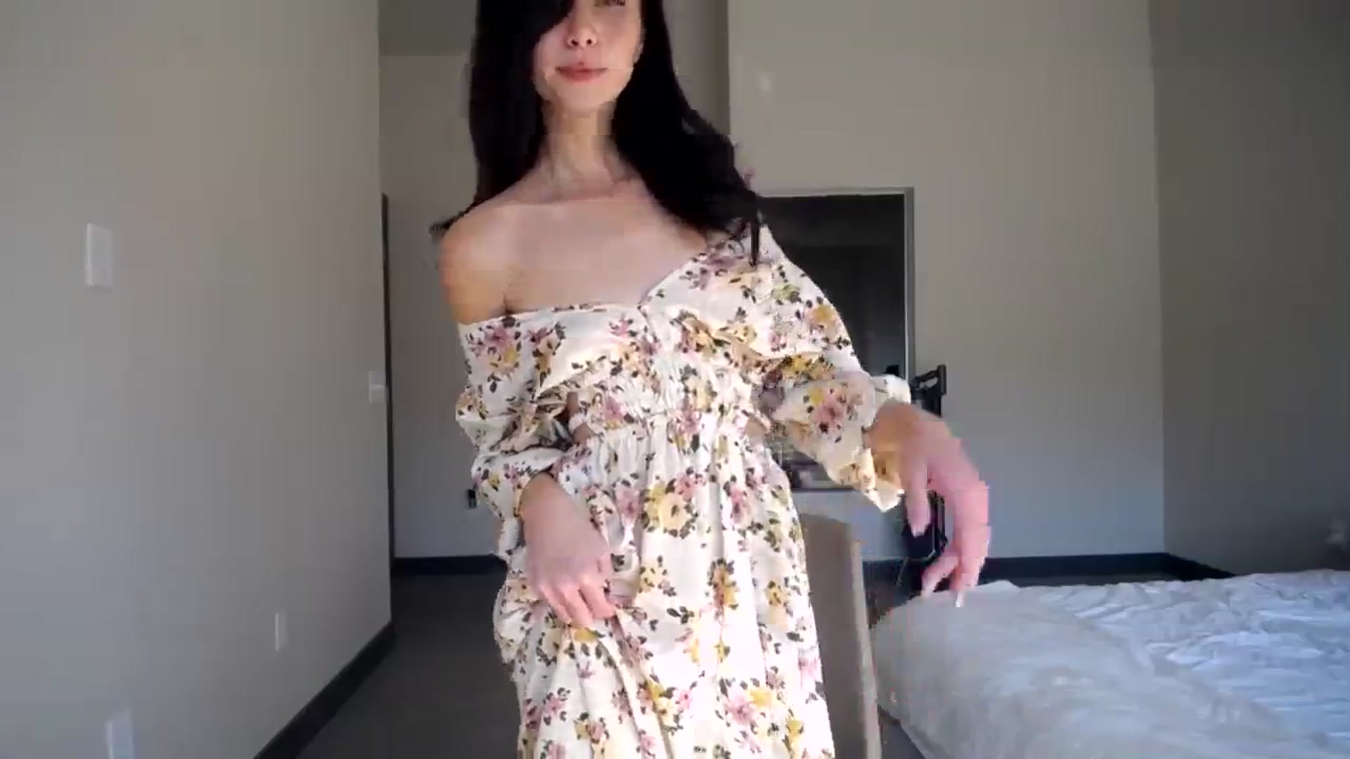 Minnie_BOOM video thumbnail