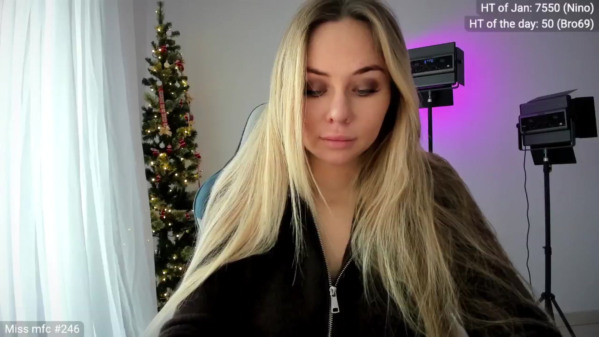 Linda_0nline video thumbnail