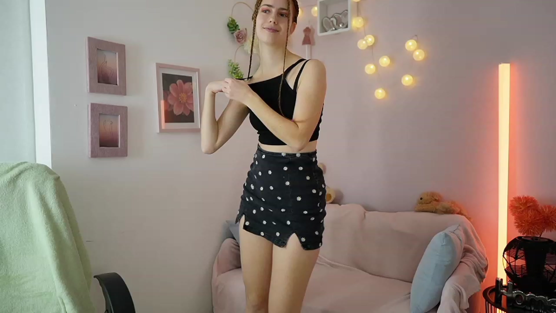 Naomi_Woods18 video thumbnail