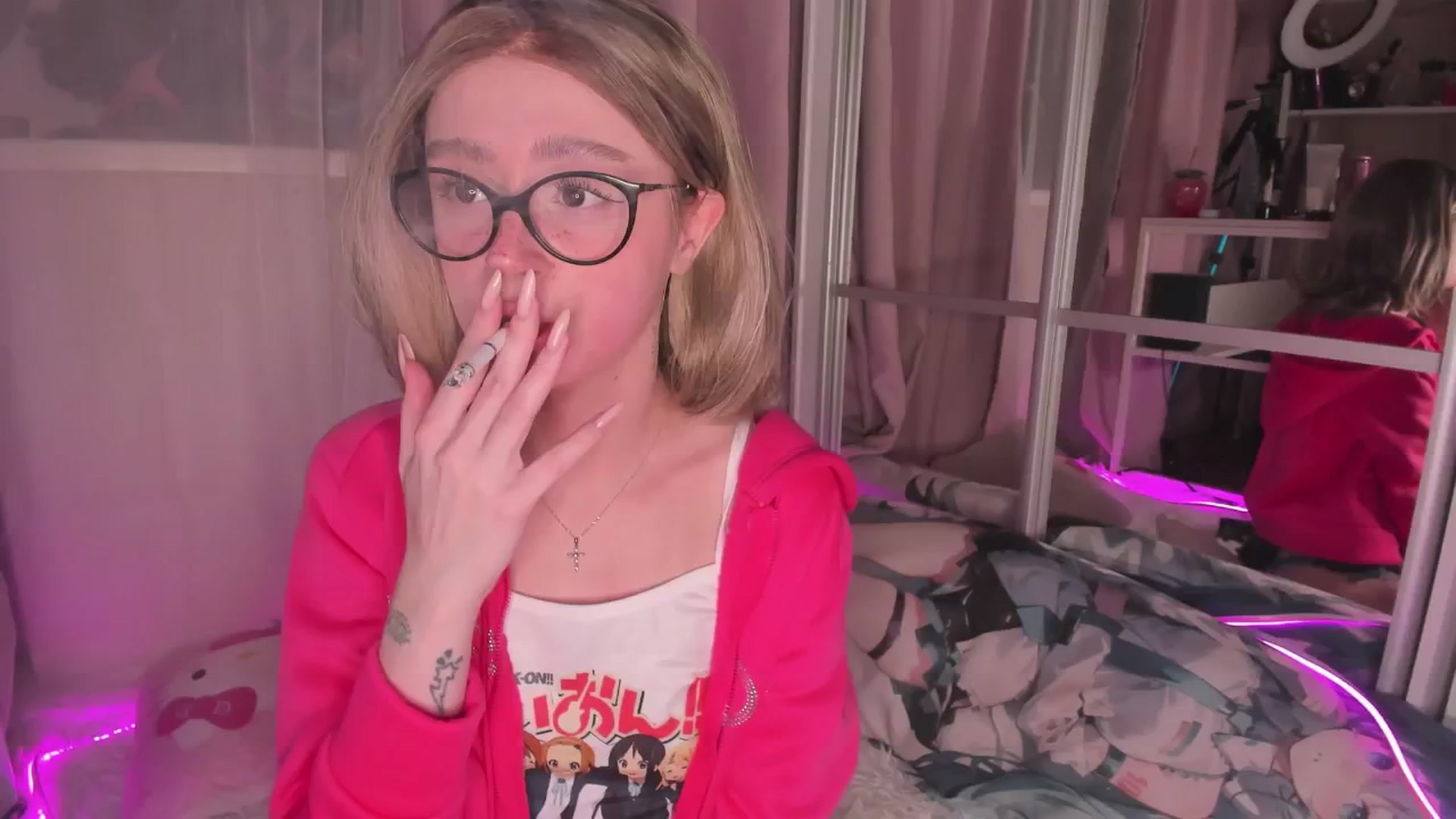 AliceXsweeT video thumbnail