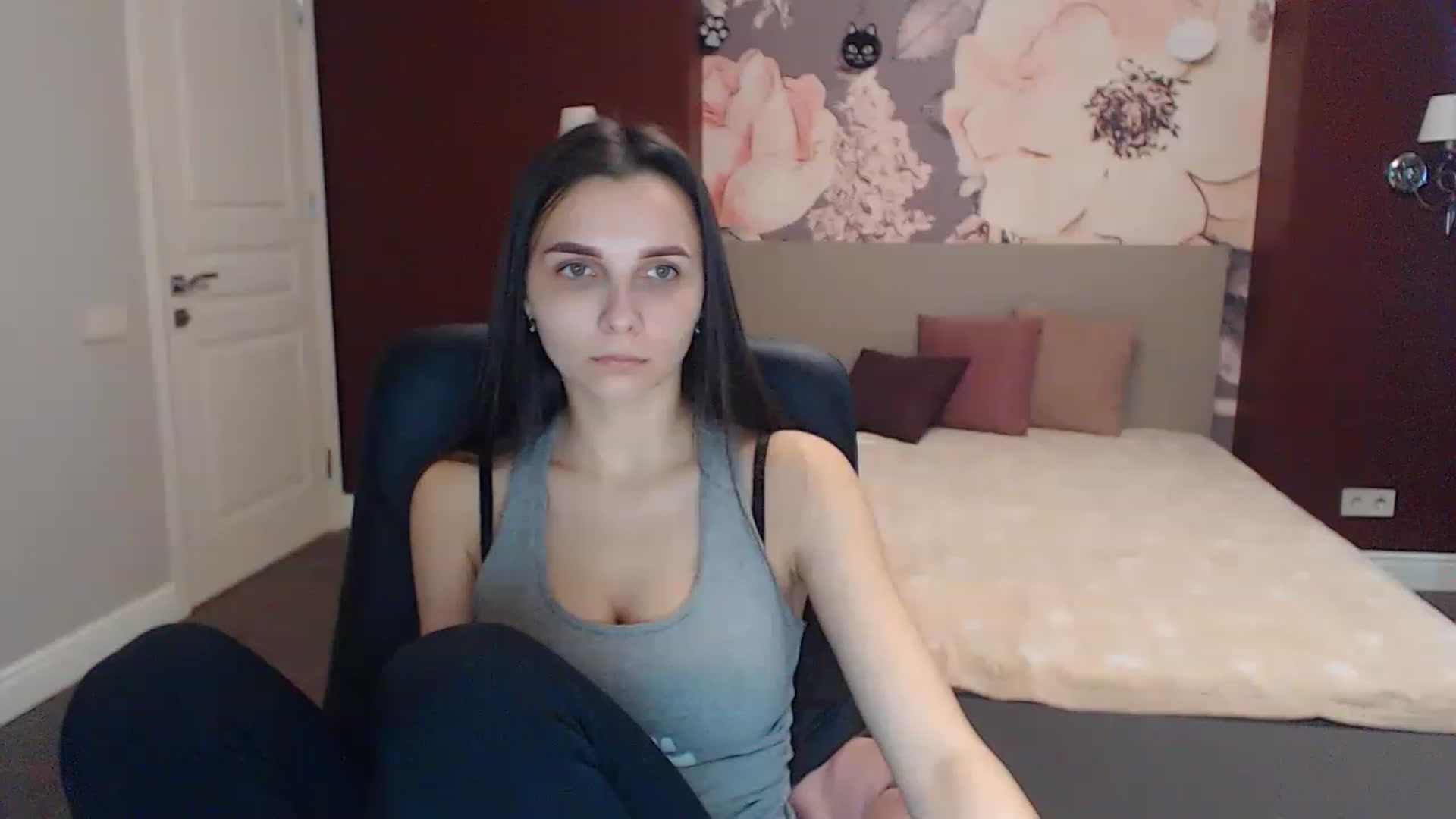 Karina_Mils video thumbnail