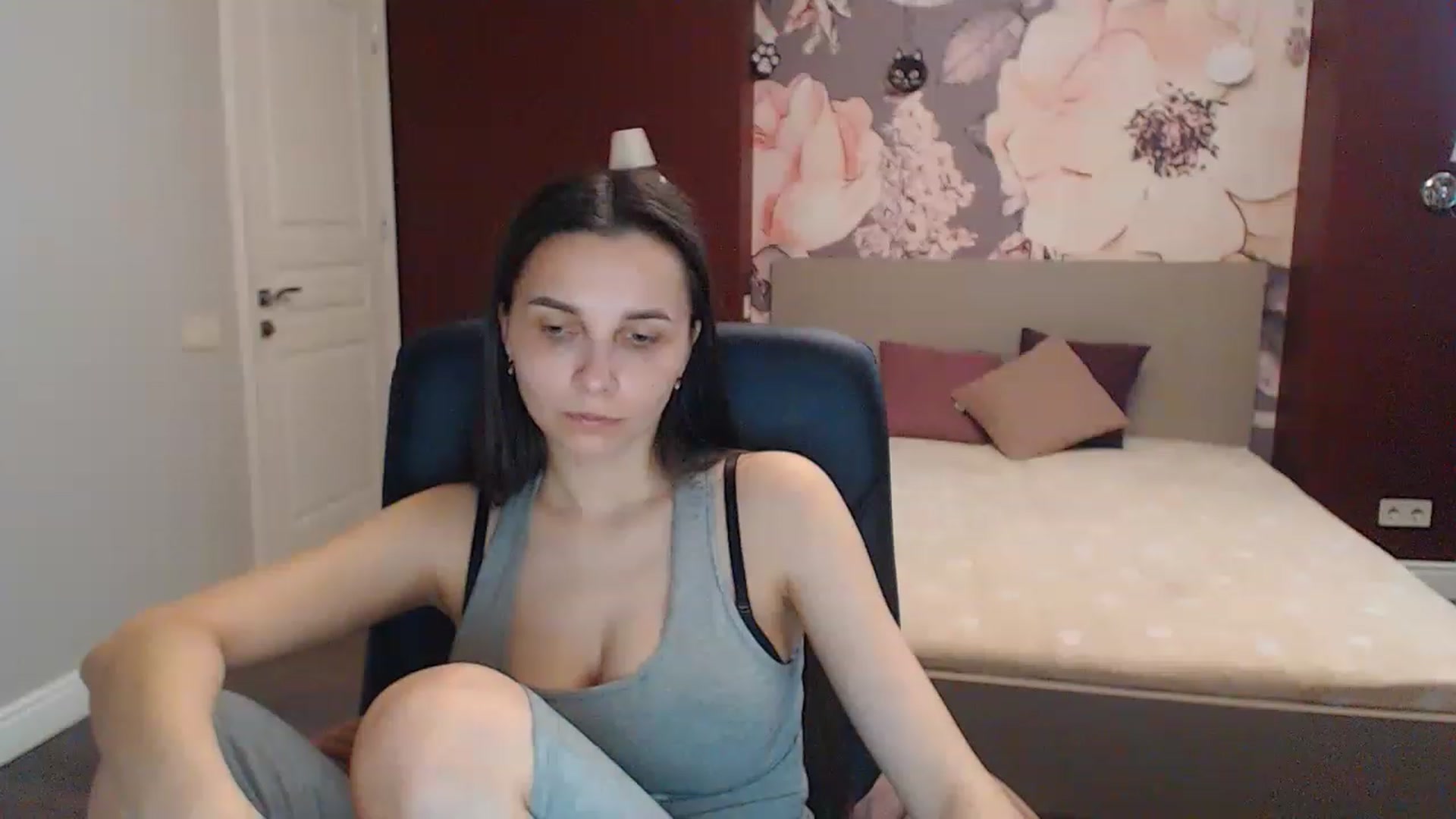 Karina_Mils video thumbnail