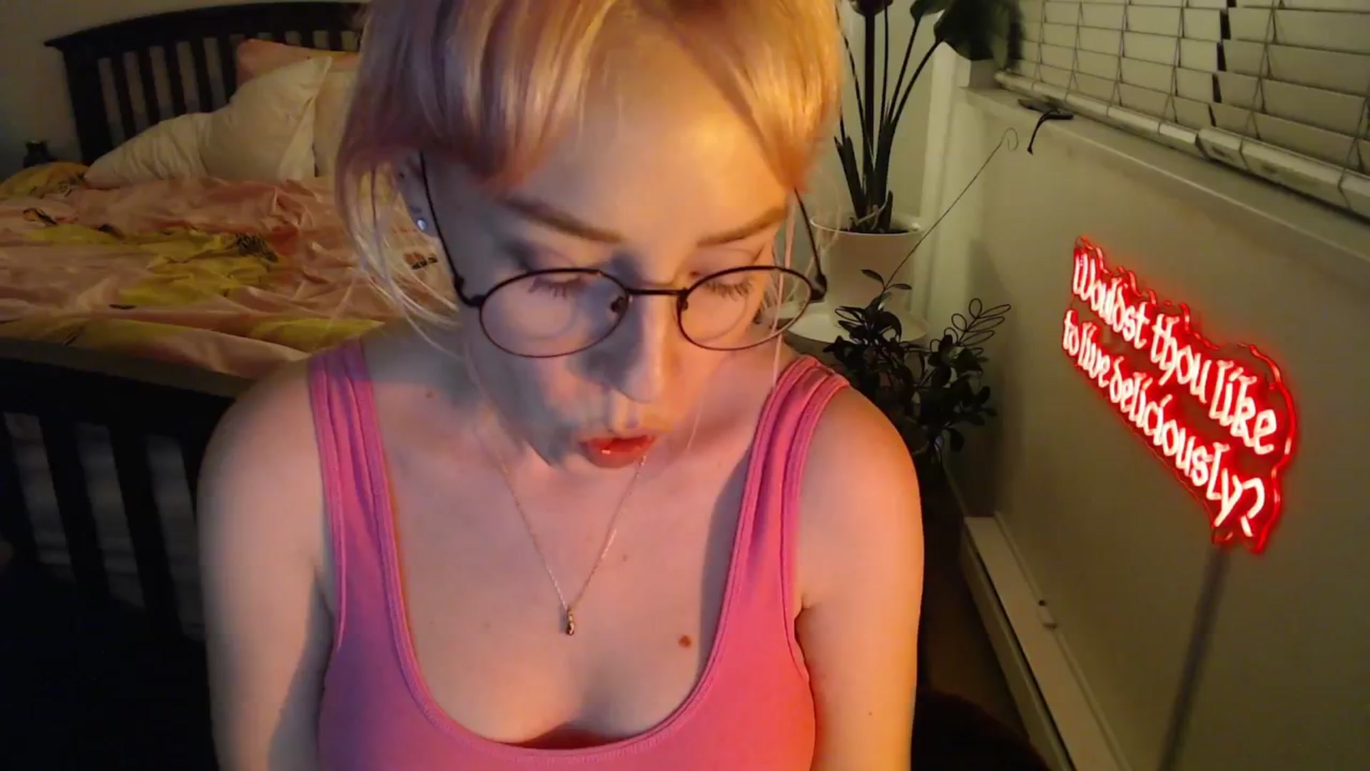 NahlaHoney video thumbnail