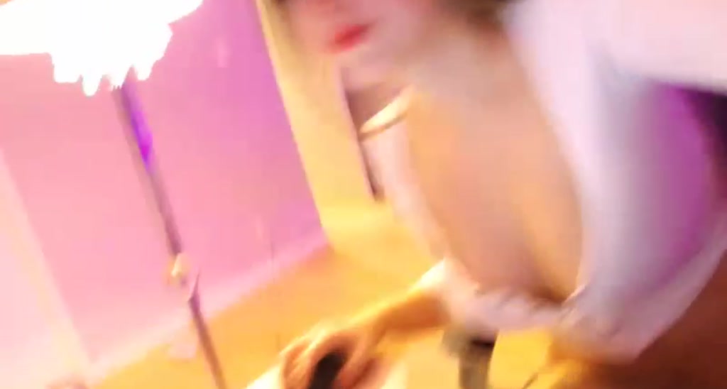 AriaNina video thumbnail