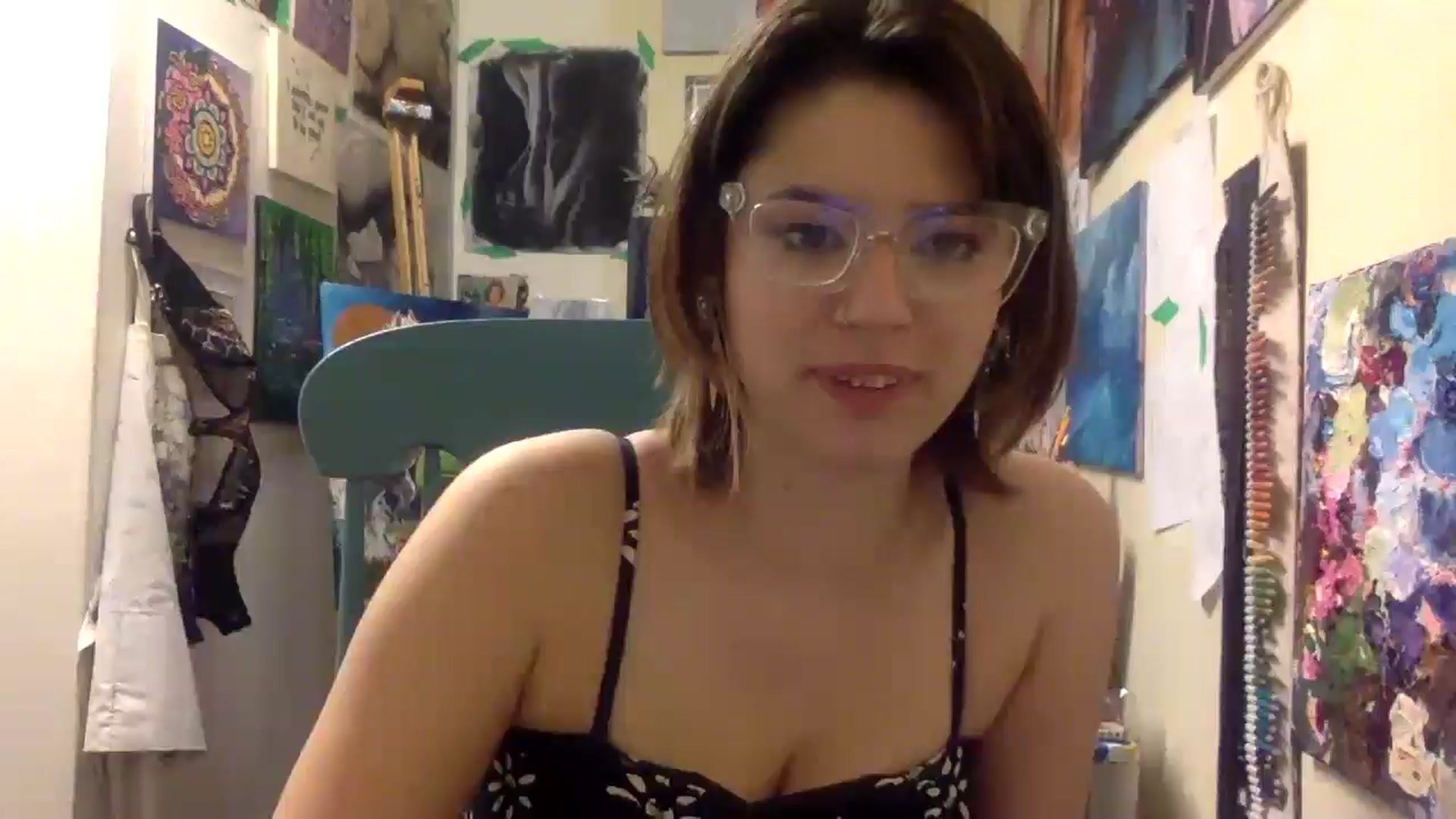 HunniBee video thumbnail