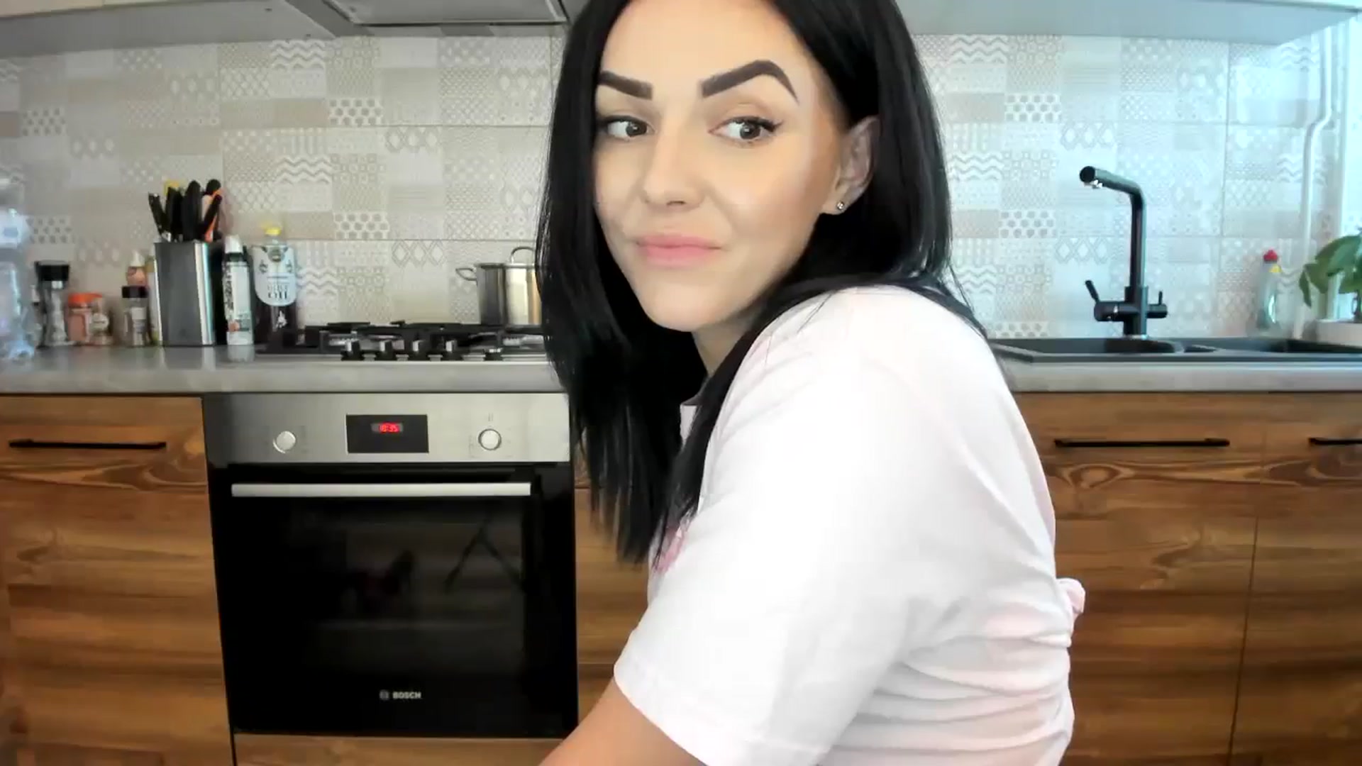 MissNelly_ video thumbnail