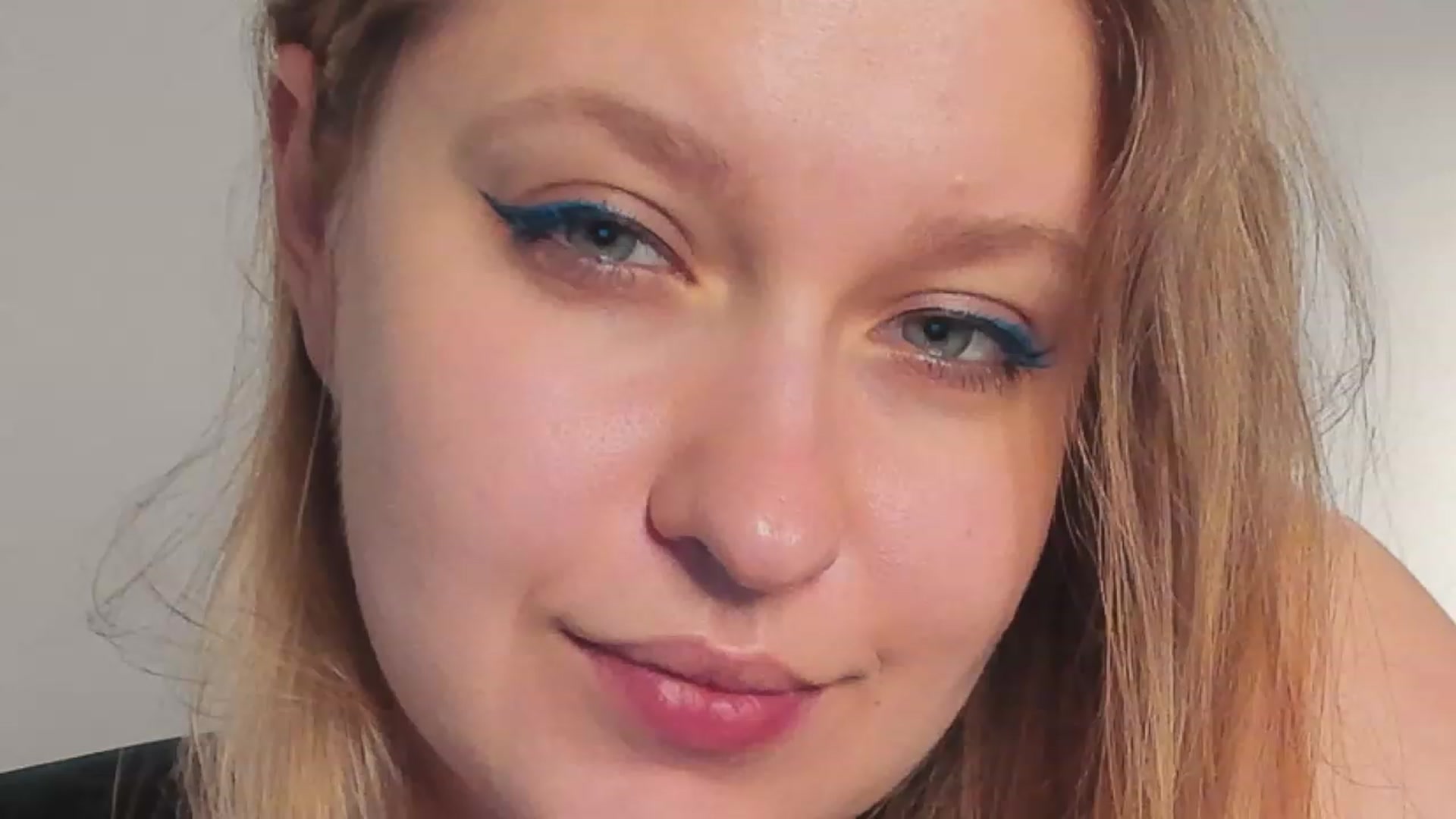 SensualAdict video thumbnail