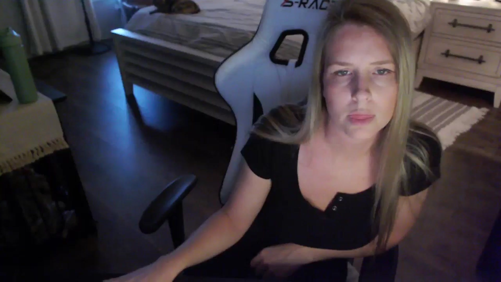 ZenZoey video thumbnail