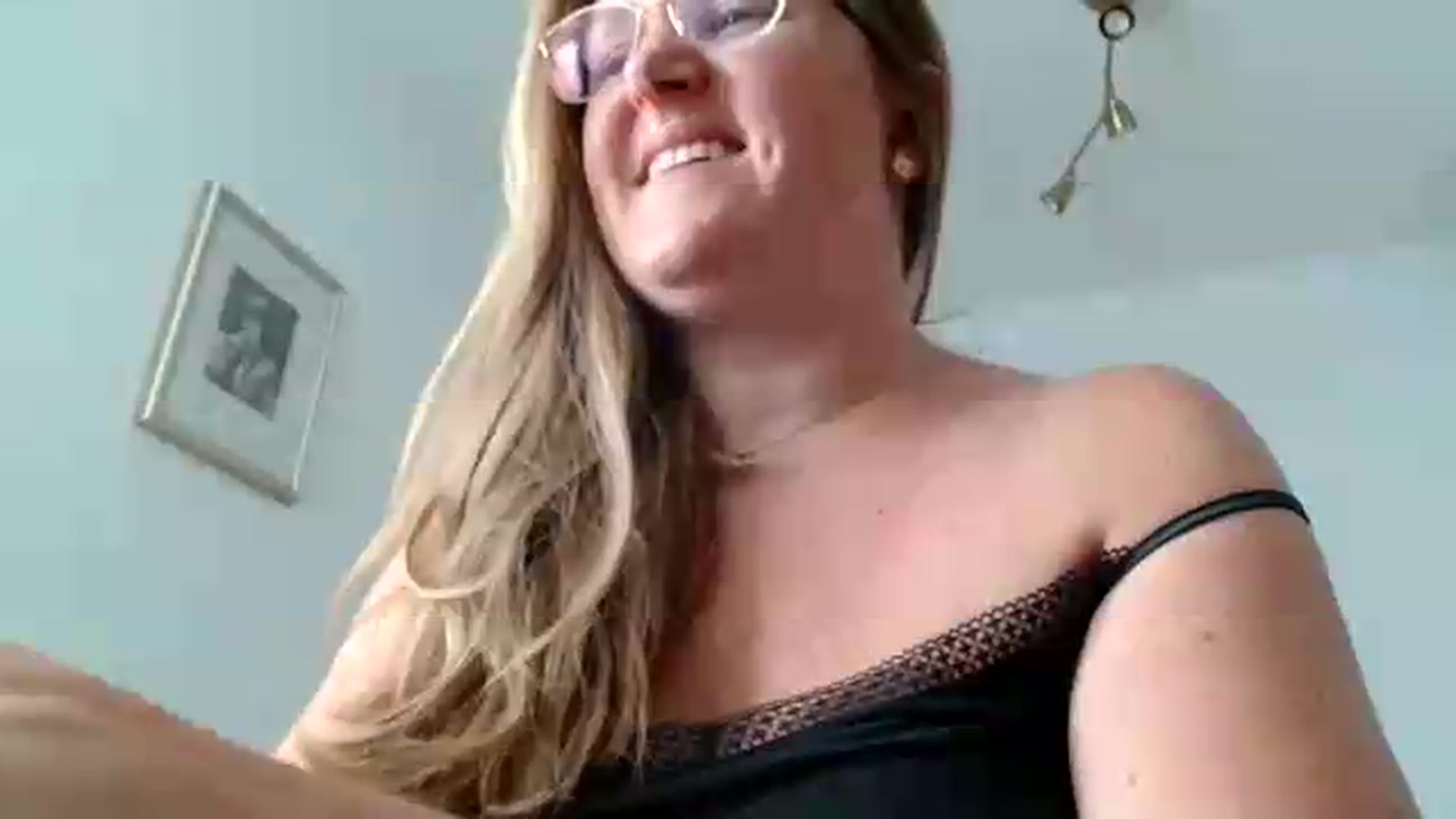 JustLily video thumbnail