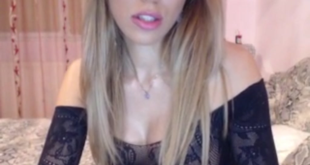GoldBrunette video thumbnail