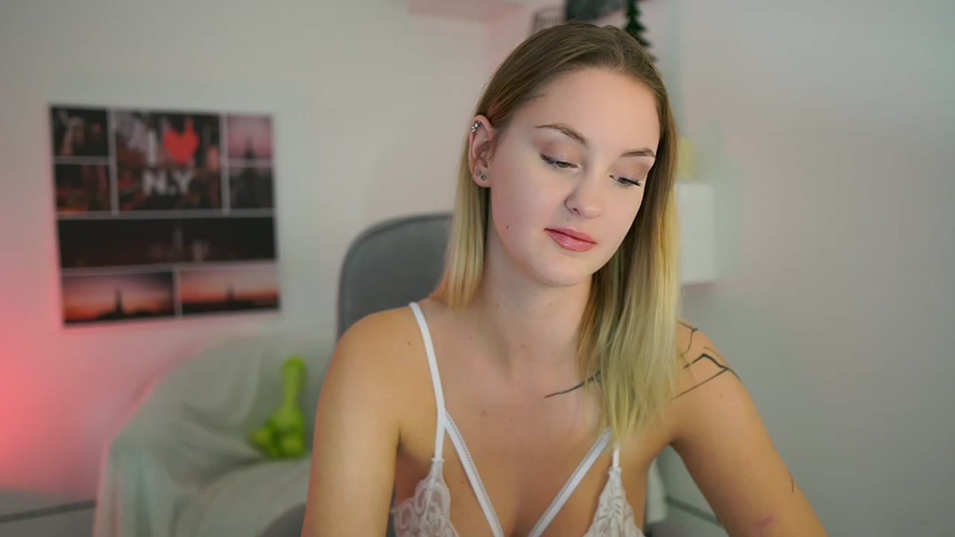 NatalliaStarr video thumbnail