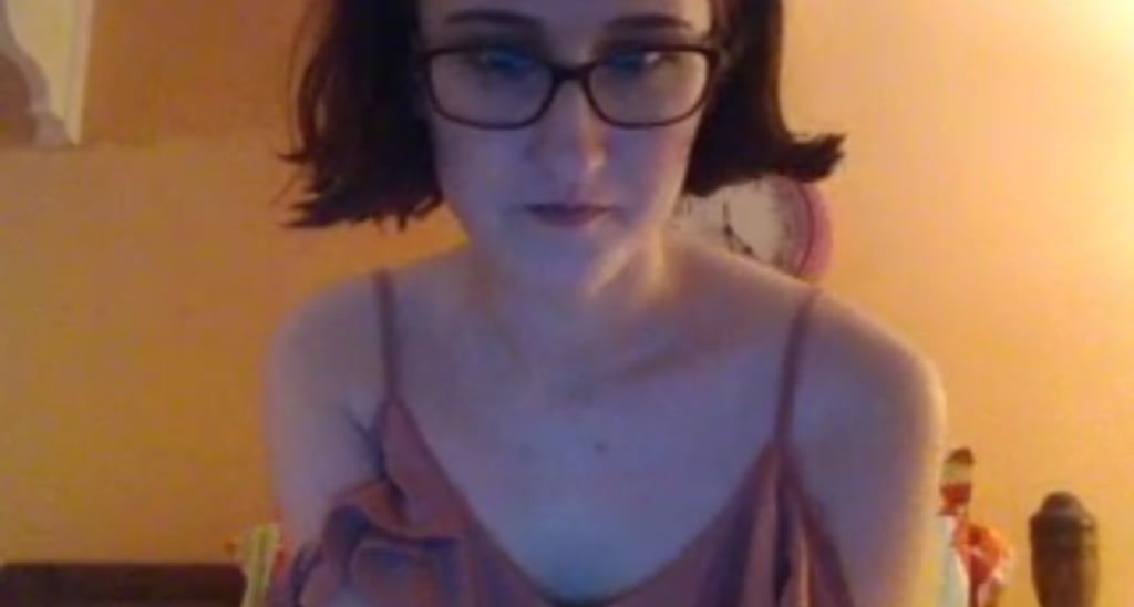 Lizzy4u video thumbnail