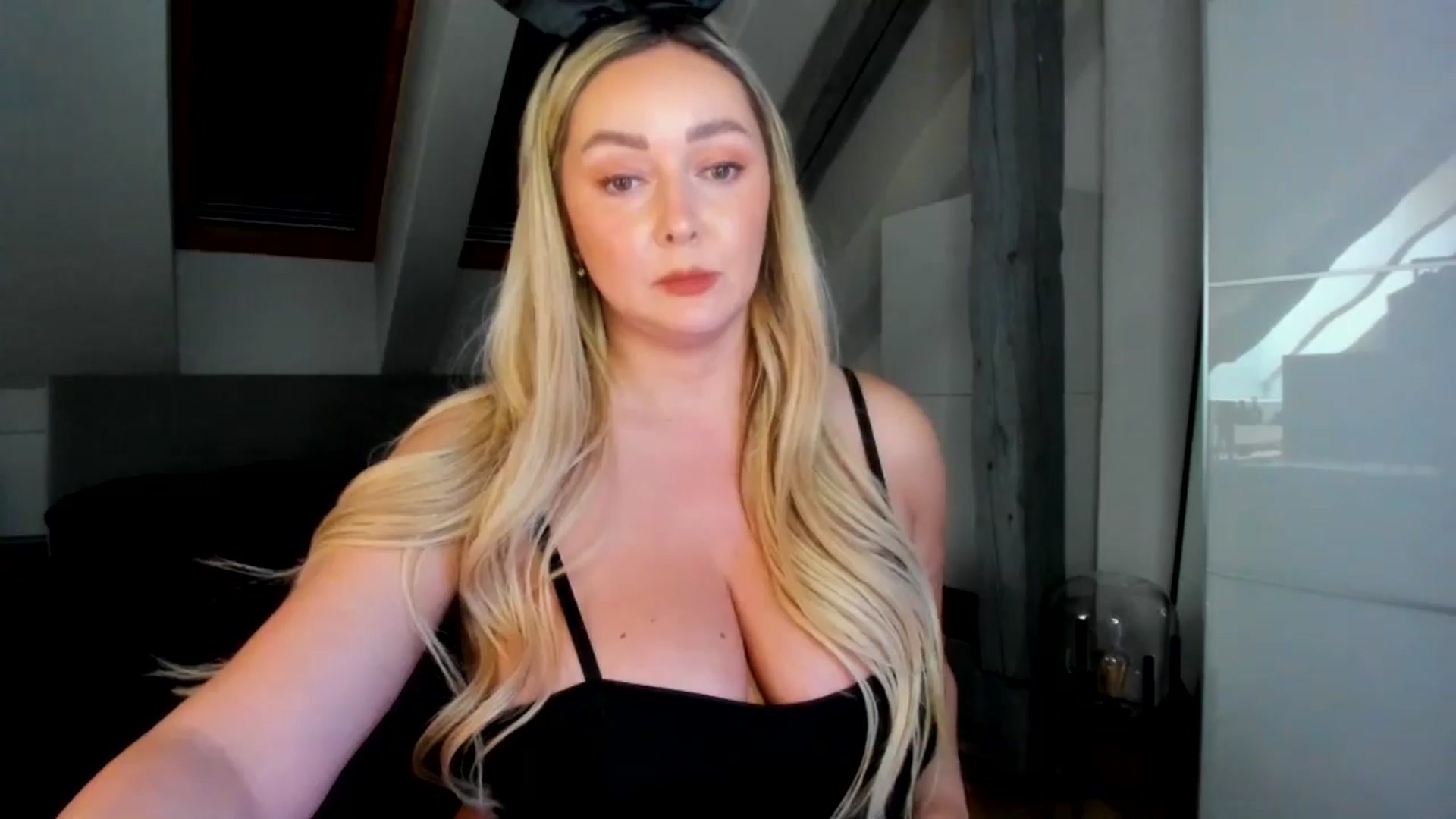 Mi_Ha video thumbnail