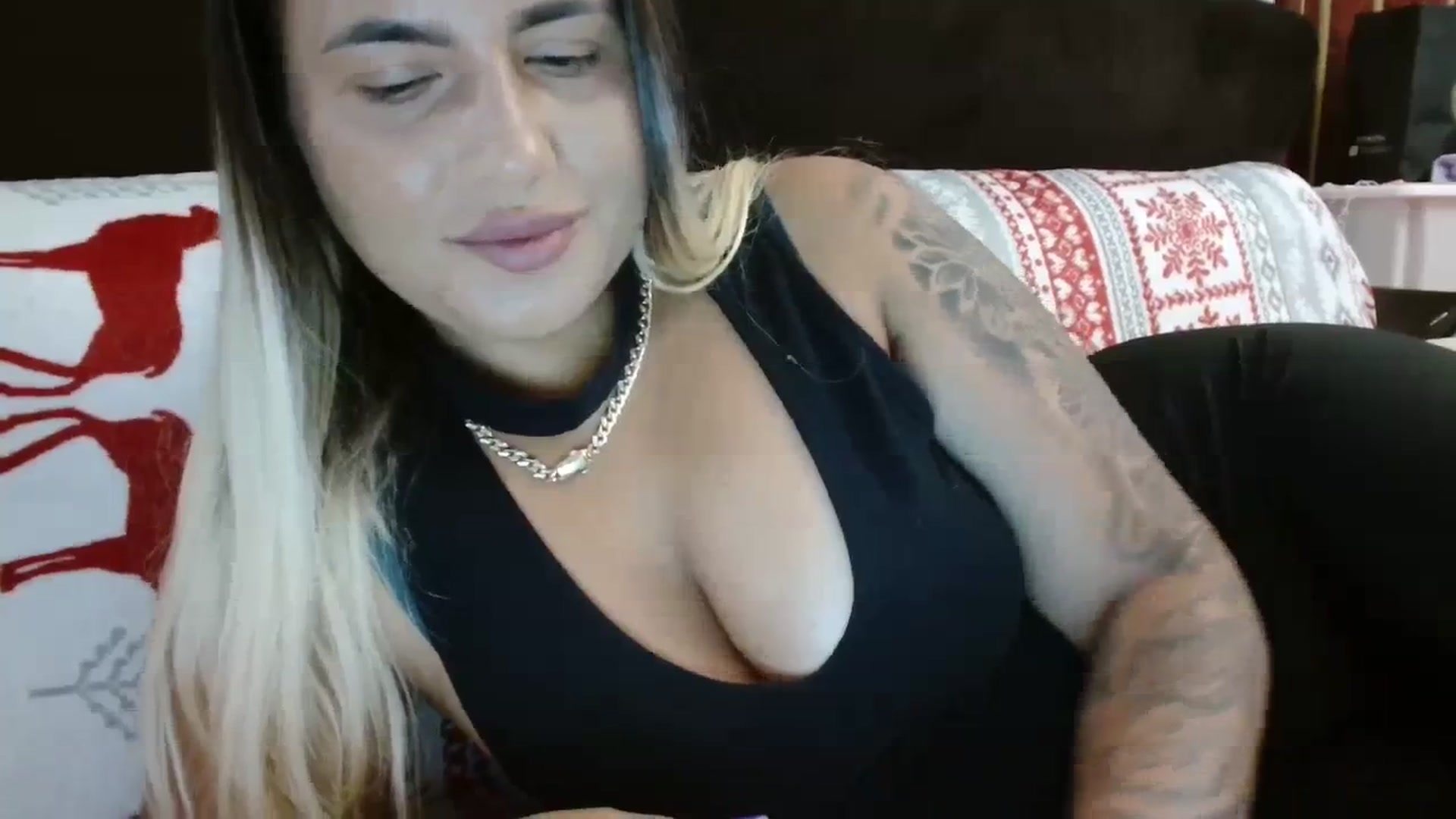 MissDafina video thumbnail