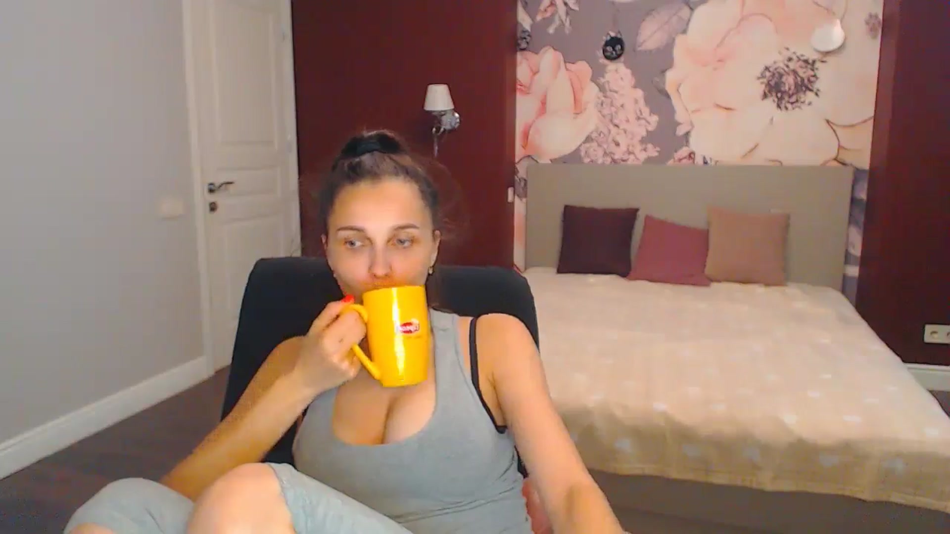 Karina_Mils video thumbnail