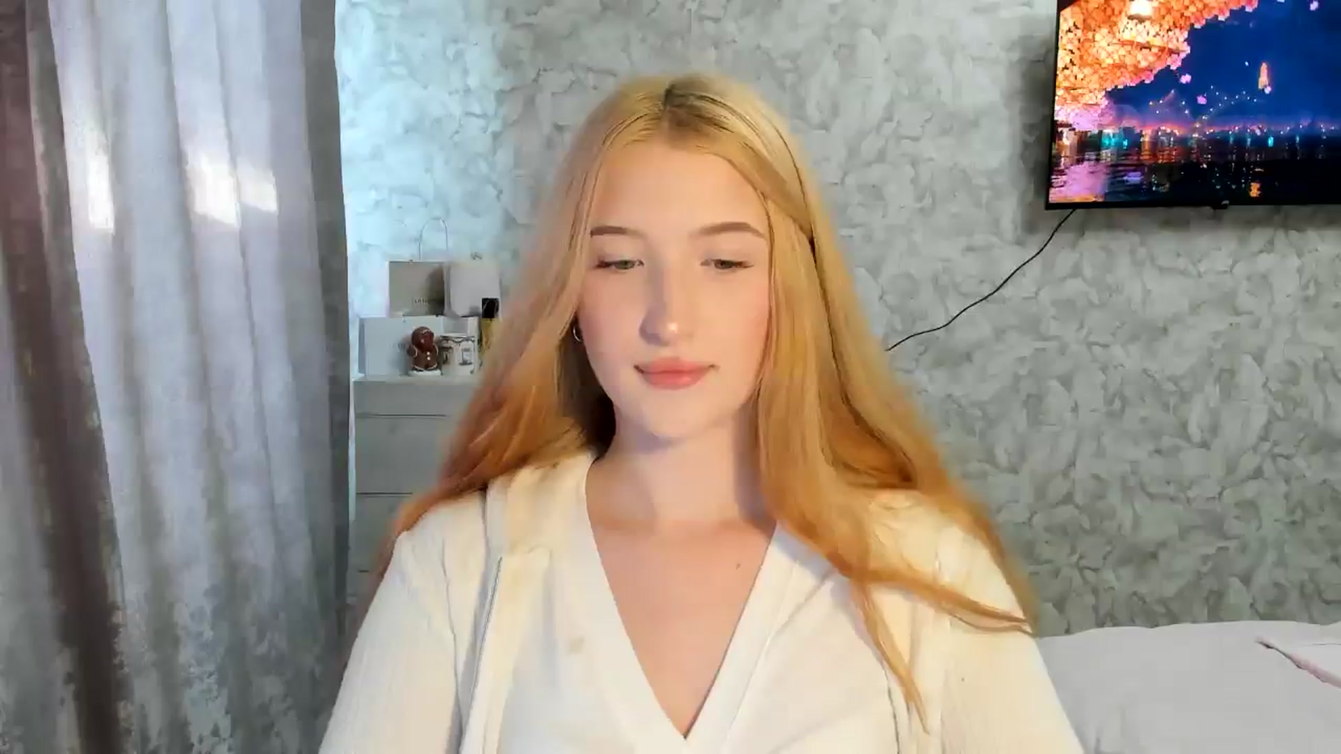 Ilona_Here video thumbnail
