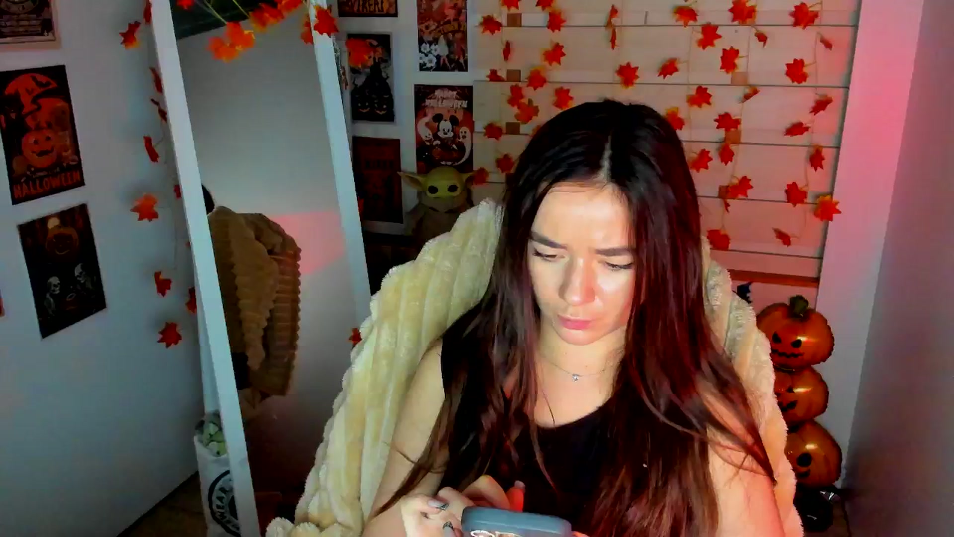 KiraLove video thumbnail