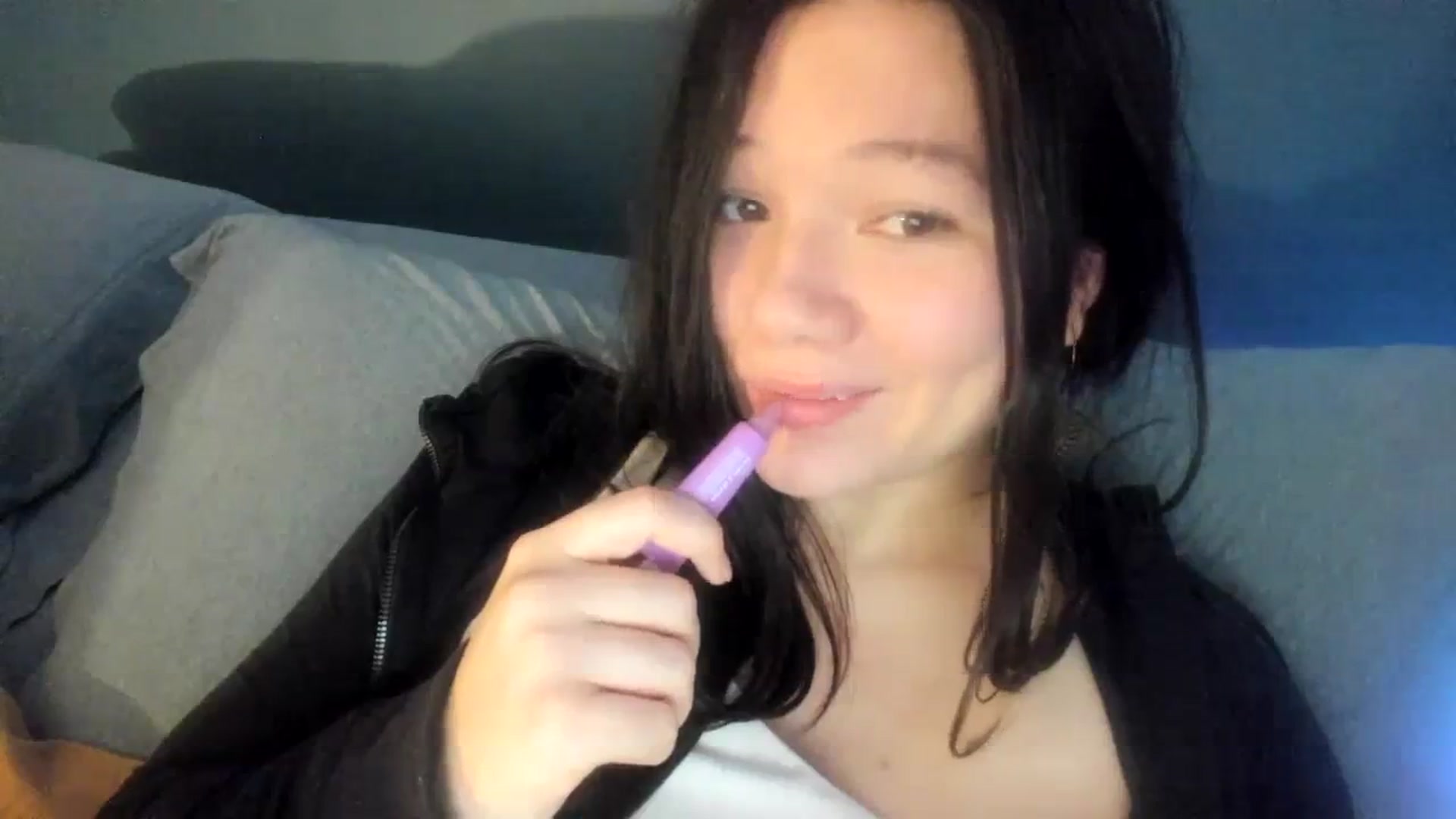 imava video thumbnail