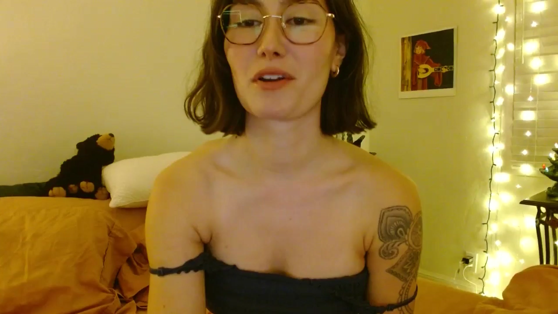 honey28 video thumbnail