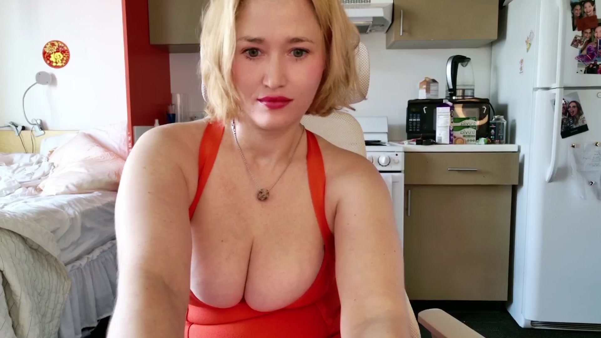 Molly_Moans video thumbnail