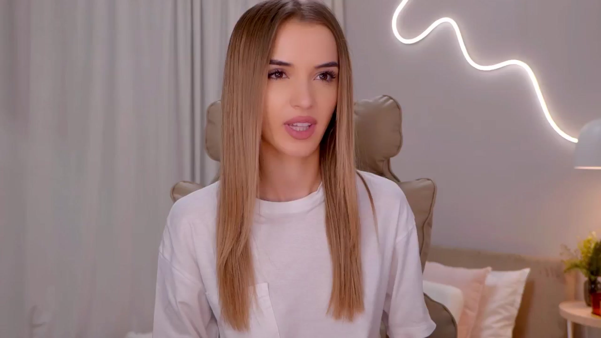 YannaJeen video thumbnail