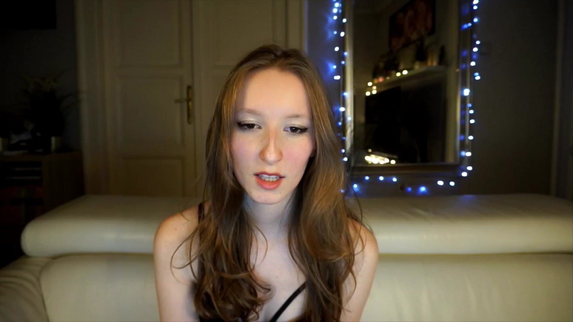 Sw33t_g1rl video thumbnail