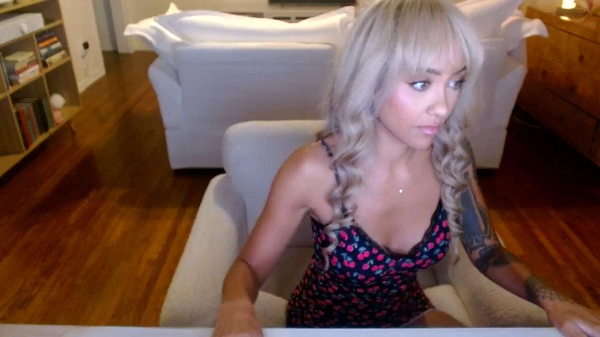 rosiewestttt video thumbnail