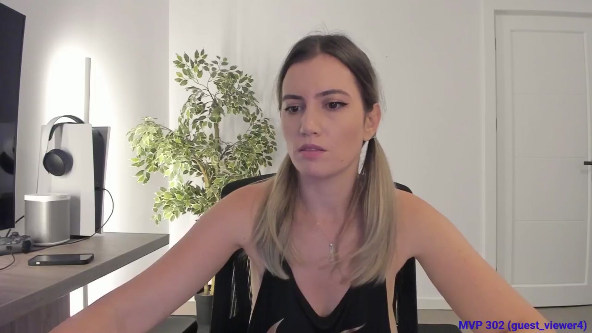 happyendings_ video thumbnail